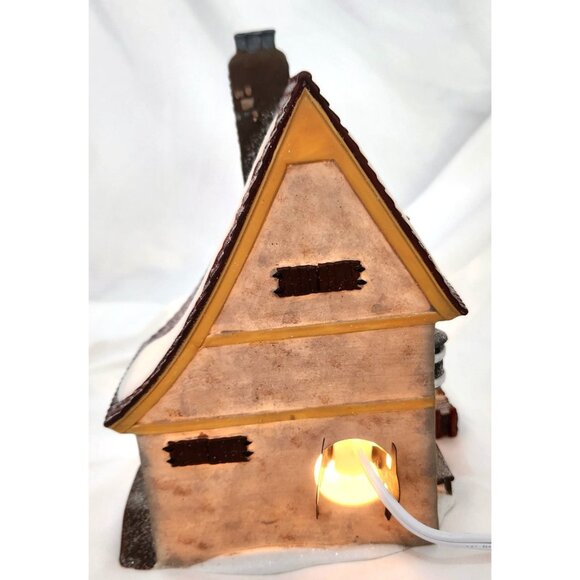 Dept 56 POPCORN & CRANBERRY HOUSE North Pole Christmas Village building 5638-8 - Picture 6 of 10